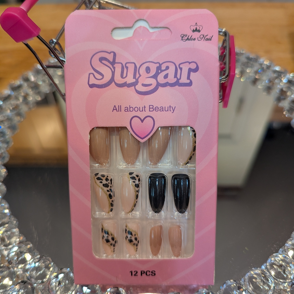 Sugar Press On Nails with Leopard and Black Design NIB